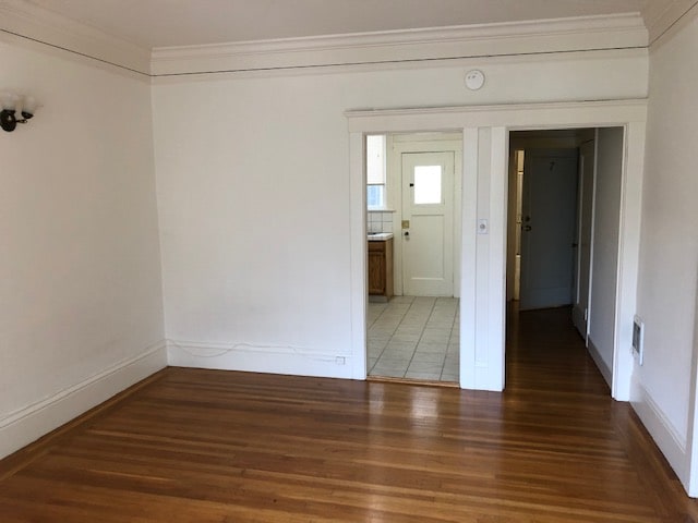 Foto del edificio - 592 Hampshire St