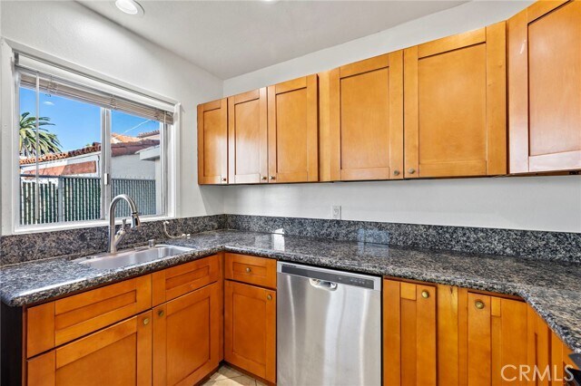 Foto del edificio - 128 W Escalones