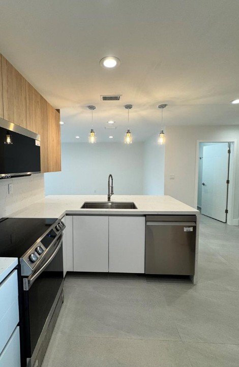 Building Photo - 4808 NW 114th Ave