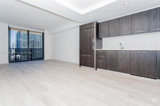 Building Photo - 45 SW 9th St