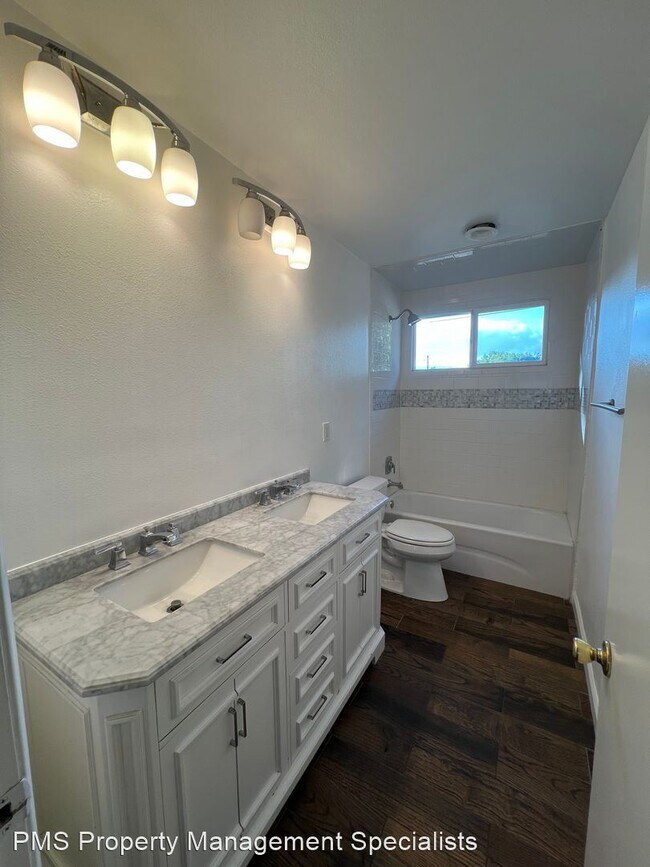 Building Photo - 3 br, 2 bath House - 4206 Carlotta Street
