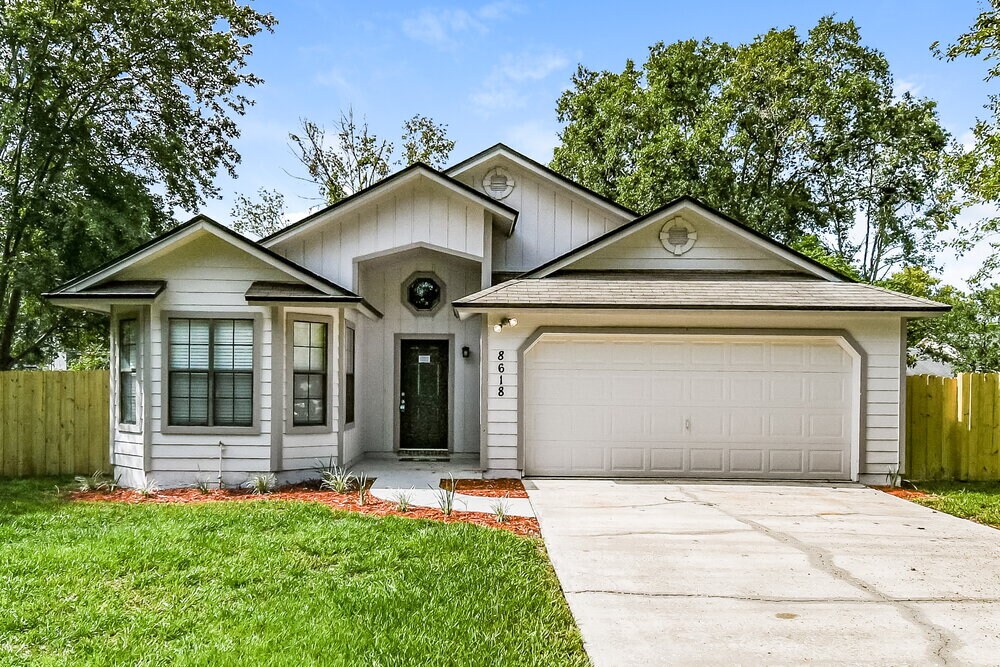 Foto principal - 8618 Collins Ridge Blvd S