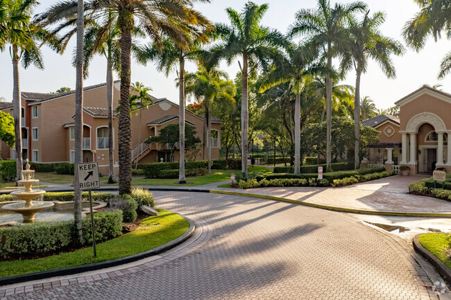 Building Photo - The Residence Of Riviera Palms