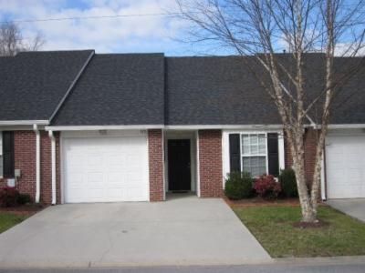 Primary Photo - 579 Brookshire Way