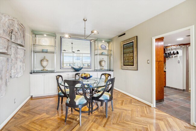 Foto del edificio - 2701 Westheimer Rd