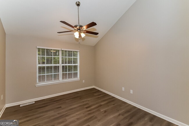 Building Photo - 4737 Brookwood View
