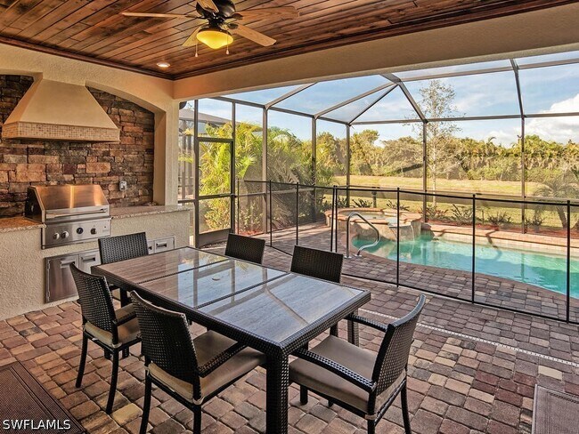 Foto del edificio - 2850 Aviamar Cir