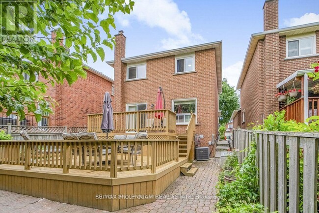 Building Photo - 3009 Olympus Mews