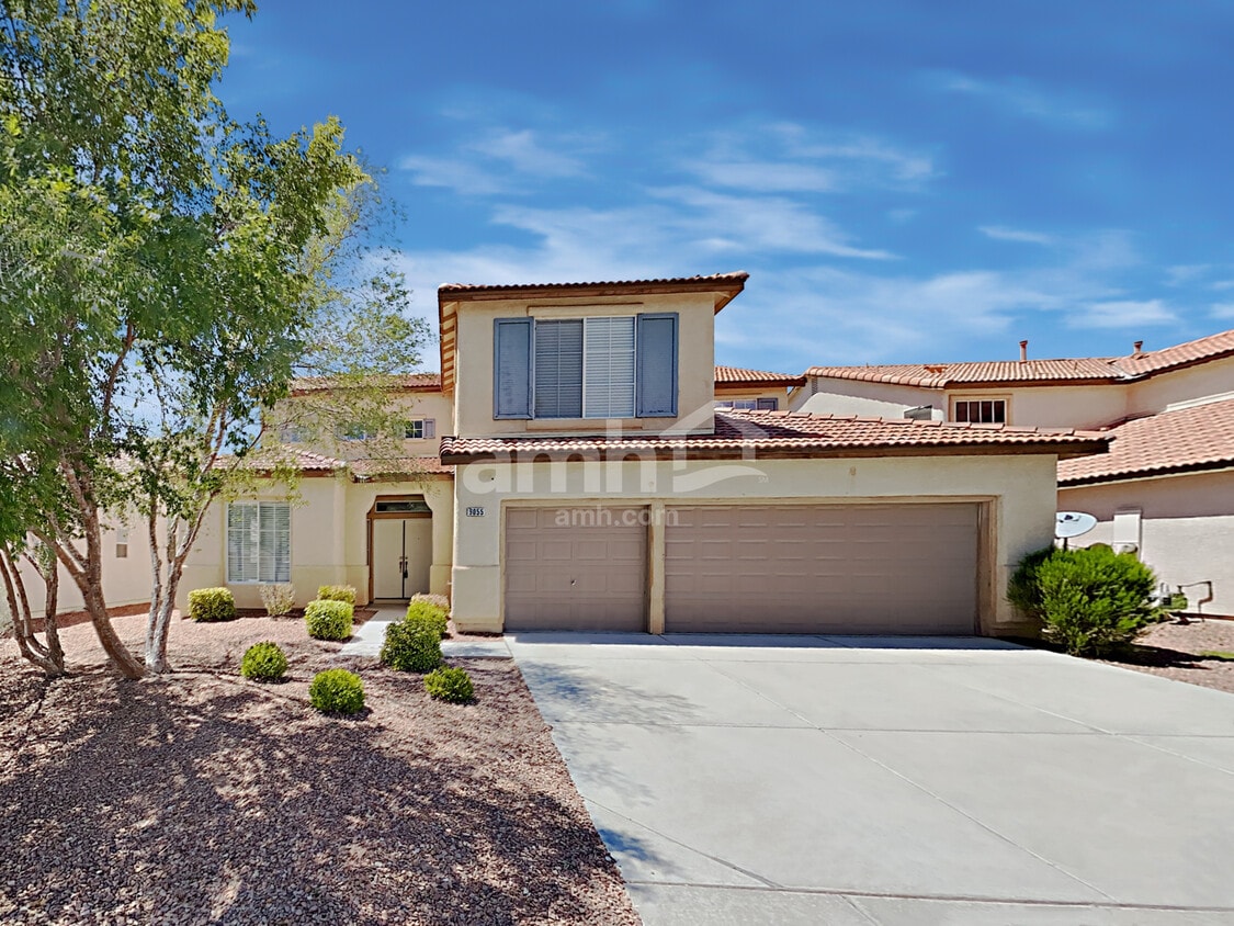 Foto principal - 9055 Hunting Arrow St