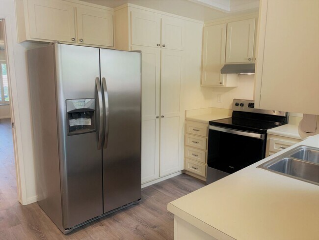 Foto del edificio - 2 bed/2 bath in 55+Community - Coming Soon