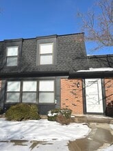 Building Photo - 1138 W Inverrary Ln