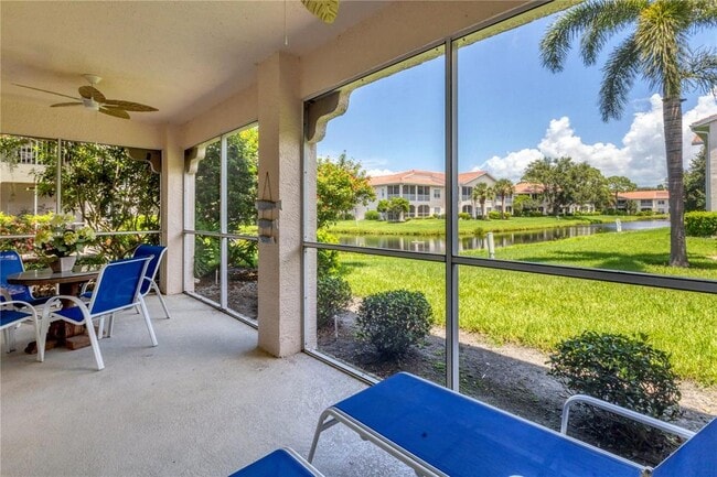 Building Photo - 4244 Central Sarasota Pkwy
