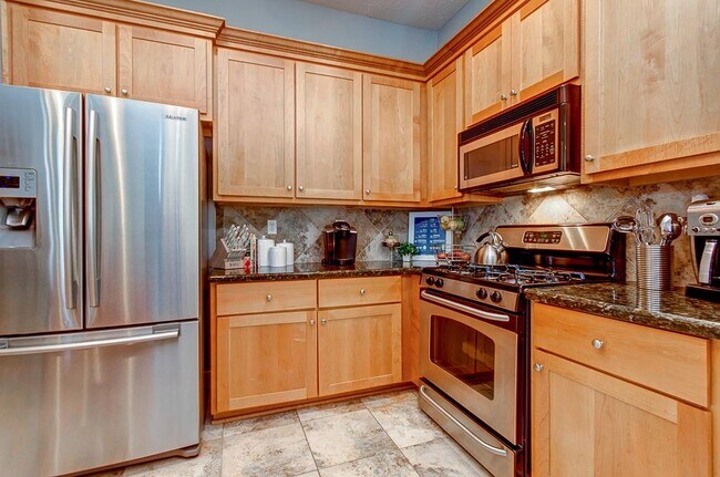 Foto del edificio - 1319 Birdsall St