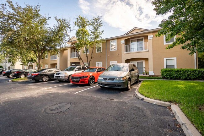 Foto del edificio - Spacious 2BR/2BA Condo – First Floor, Gate...