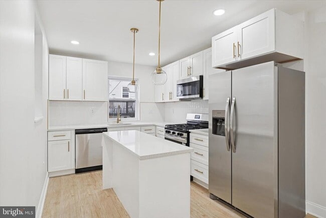 Foto del edificio - 417 E Upsal St