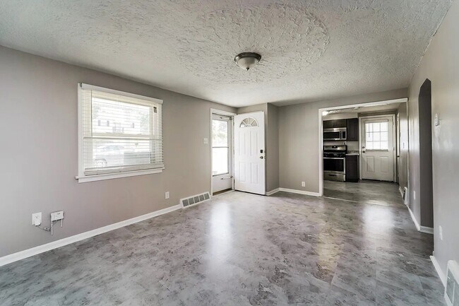 Foto del edificio - 2210 Guffey Rd