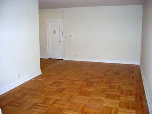 Building Photo - 234 W 46th St