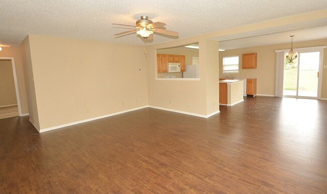 Building Photo - 10356 Cotton Blossom Dr