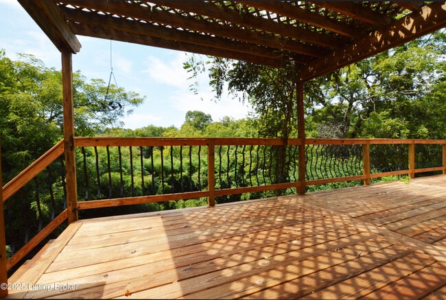 Foto del edificio - 4612 Deepwood Ct