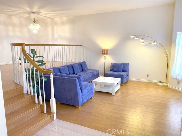 Foto del edificio - 2300 Maple Ave
