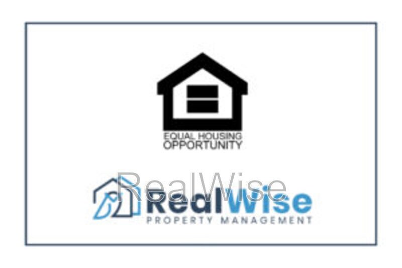 Building Photo - 1229 NW Highland Ave