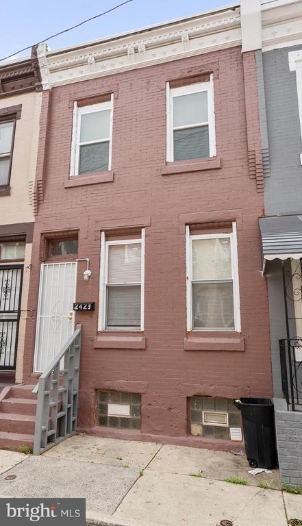 Building Photo - 2423 N Bouvier St