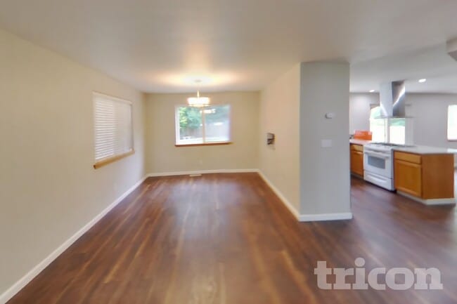 Building Photo - 8703 146th St Ct E