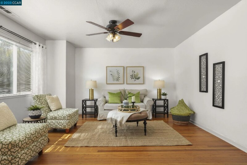 Foto principal - 187 Manor Dr