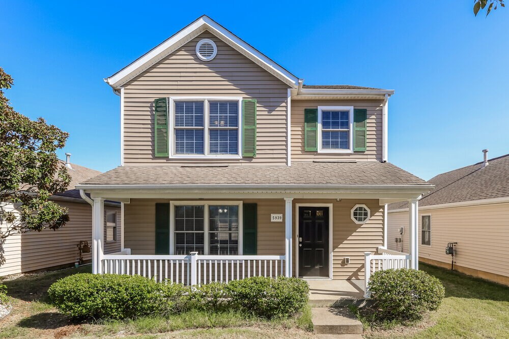 Foto principal - 5939 Bay Harbor Dr