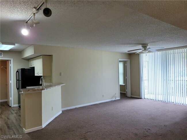 Foto del edificio - 13615 Eagle Ridge Dr