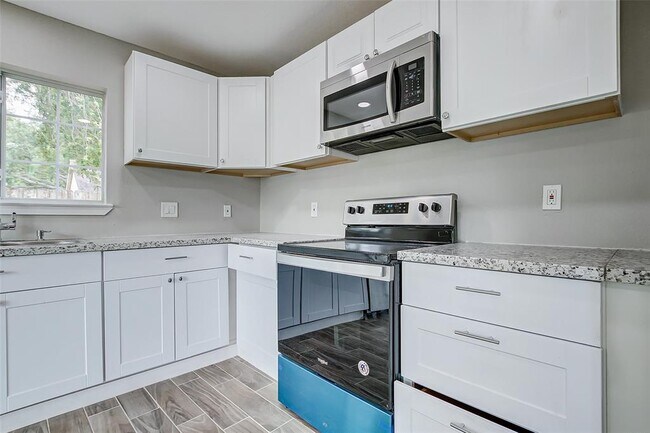 Foto del edificio - 19 Ranch House Loop