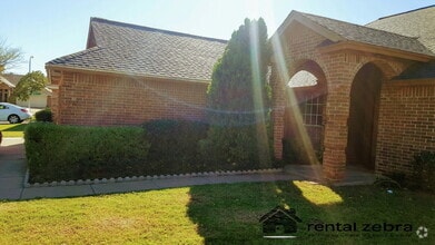 Building Photo - 7405 Emerywood Ln