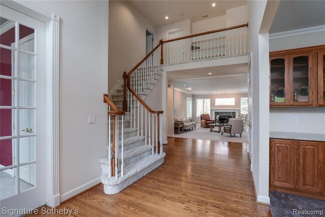 Foto del edificio - 5491 Crystal Creek Ln