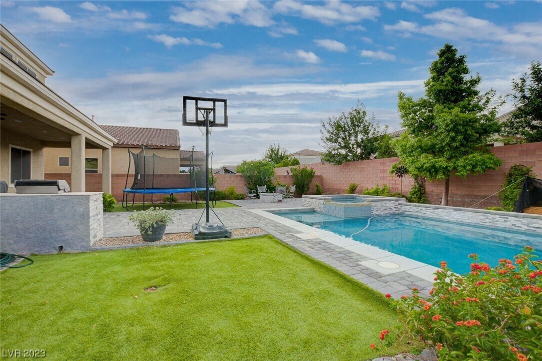 Foto principal - 5780 Sunset River Ave
