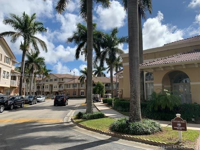 Building Photo - 8826 W Flagler St