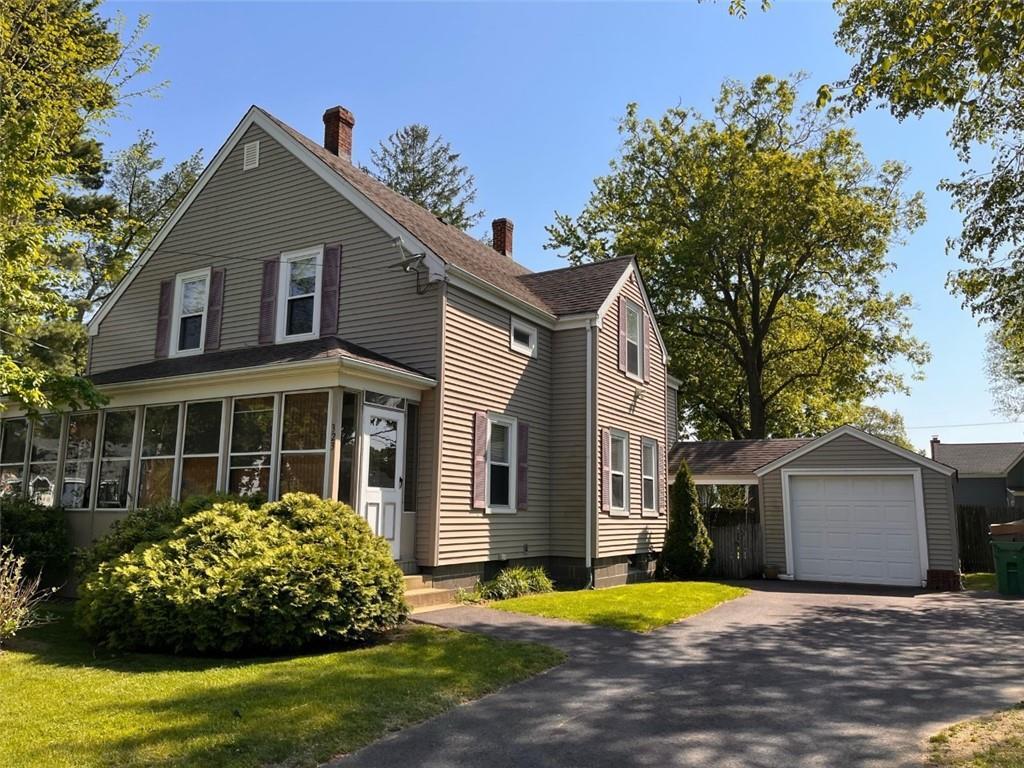 Primary Photo - 323 Elm St