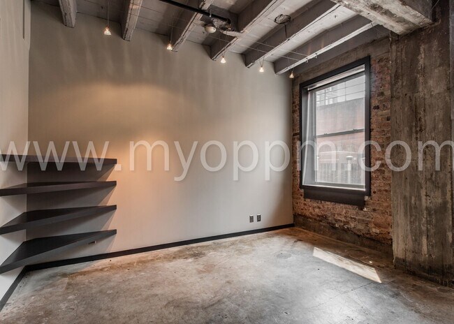 Foto del edificio - The Regis