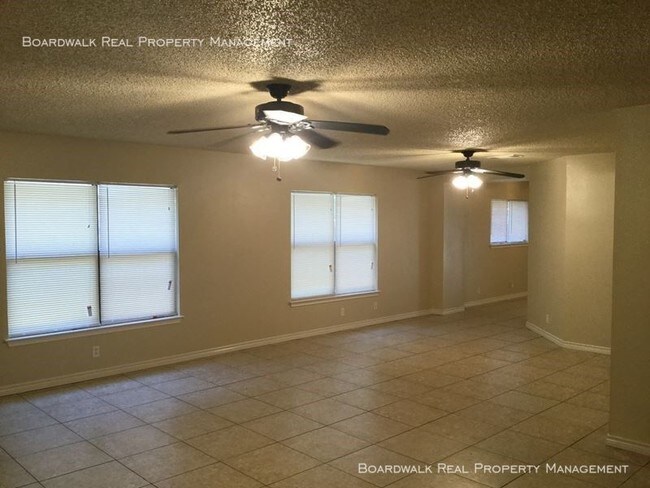 Building Photo - 2219 Fox Meadow Dr.