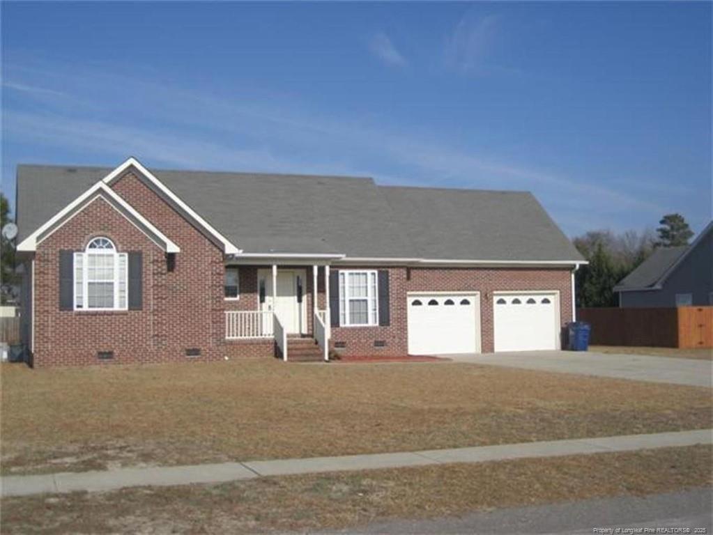 Primary Photo - 125 Mosswood Dr