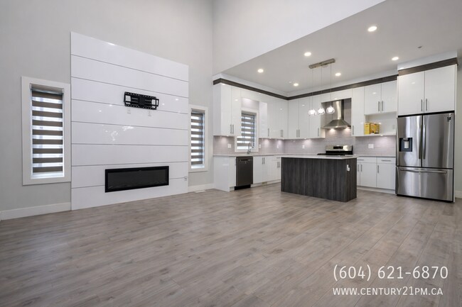 Building Photo - 36701 Carl Creek Cres