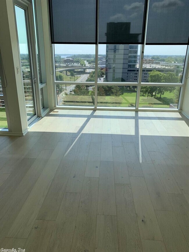 Foto del edificio - 315 Rock St