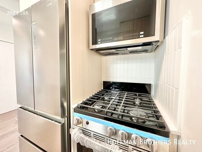 Foto del edificio - 1247 S Dunsmuir Ave