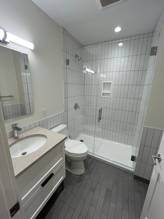 Building Photo - 9 Sewall Ave