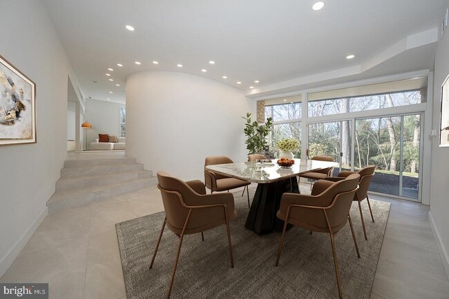 Building Photo - 39 Fairview Rd