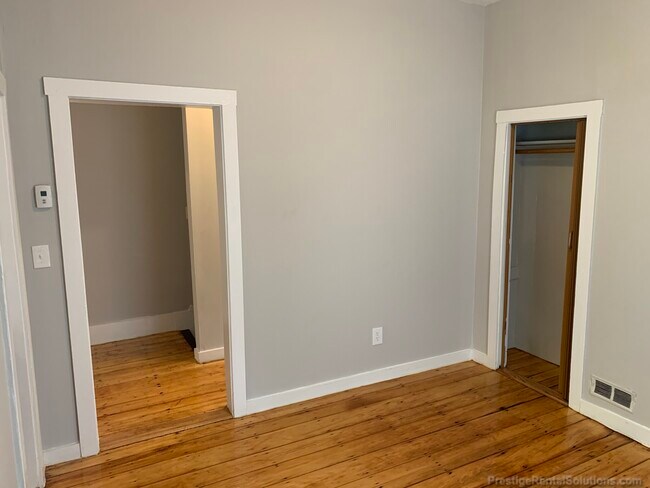 Foto del edificio - 6 Walk Hill St