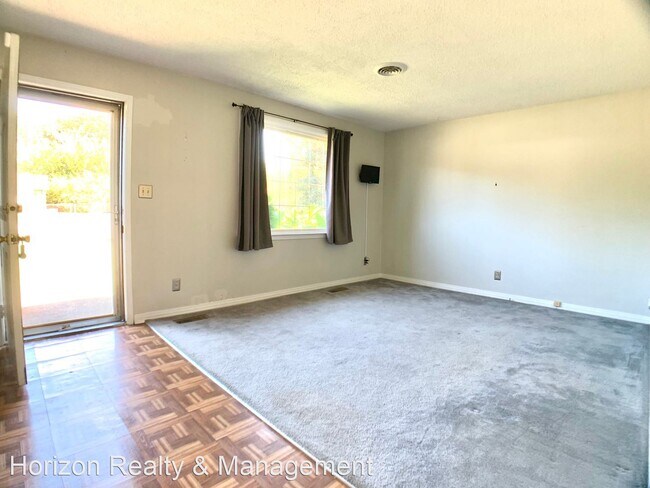 Foto del edificio - 3 br, 2 bath House - 2707 Dove Ct