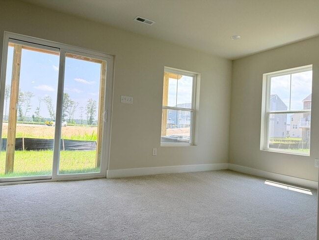 Building Photo - 29860 Bankert Dr