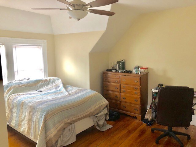 Building Photo - 29 Montcalm Ave