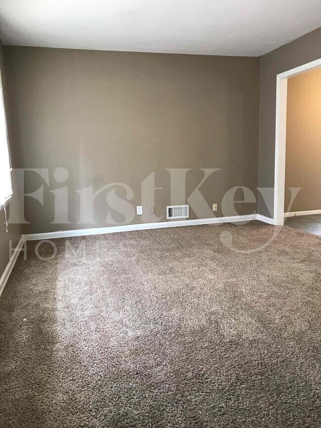 Foto del edificio - 4837 Overton Ave