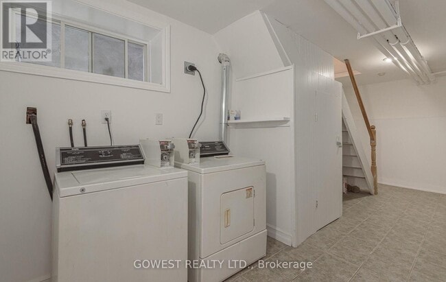 Building Photo - 134 Grenadier Rd